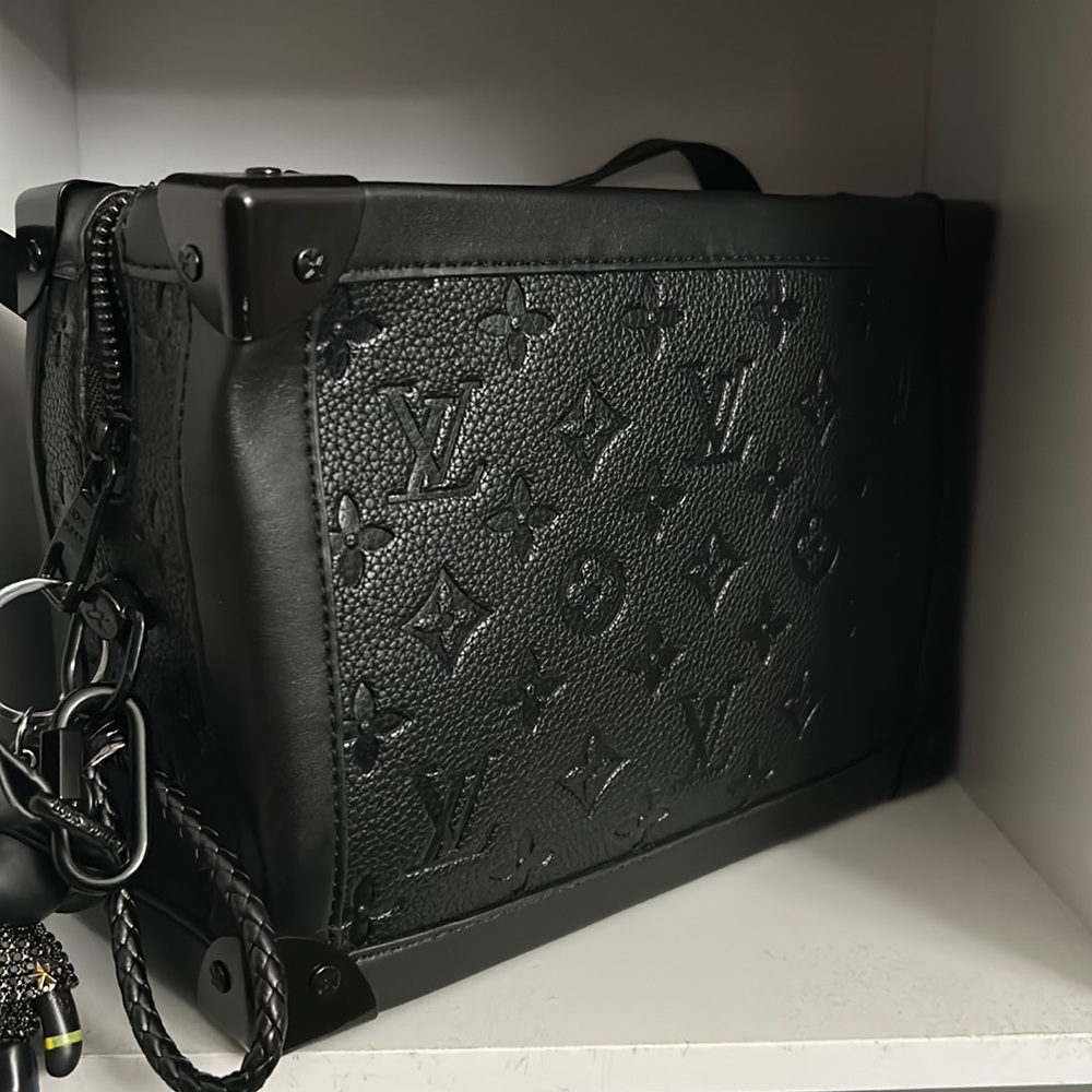 Louis Vuitton (Soft Trunk)